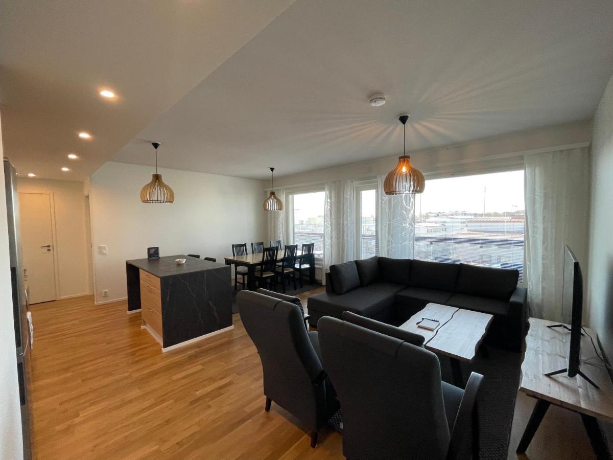 Arctic Deluxe Residence โรวานิเอมิ ภายนอก รูปภาพ